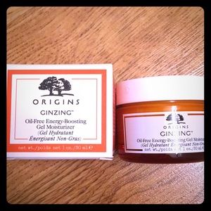 ⭐️Origins Ginzing Oil Free Gel Moisturizer